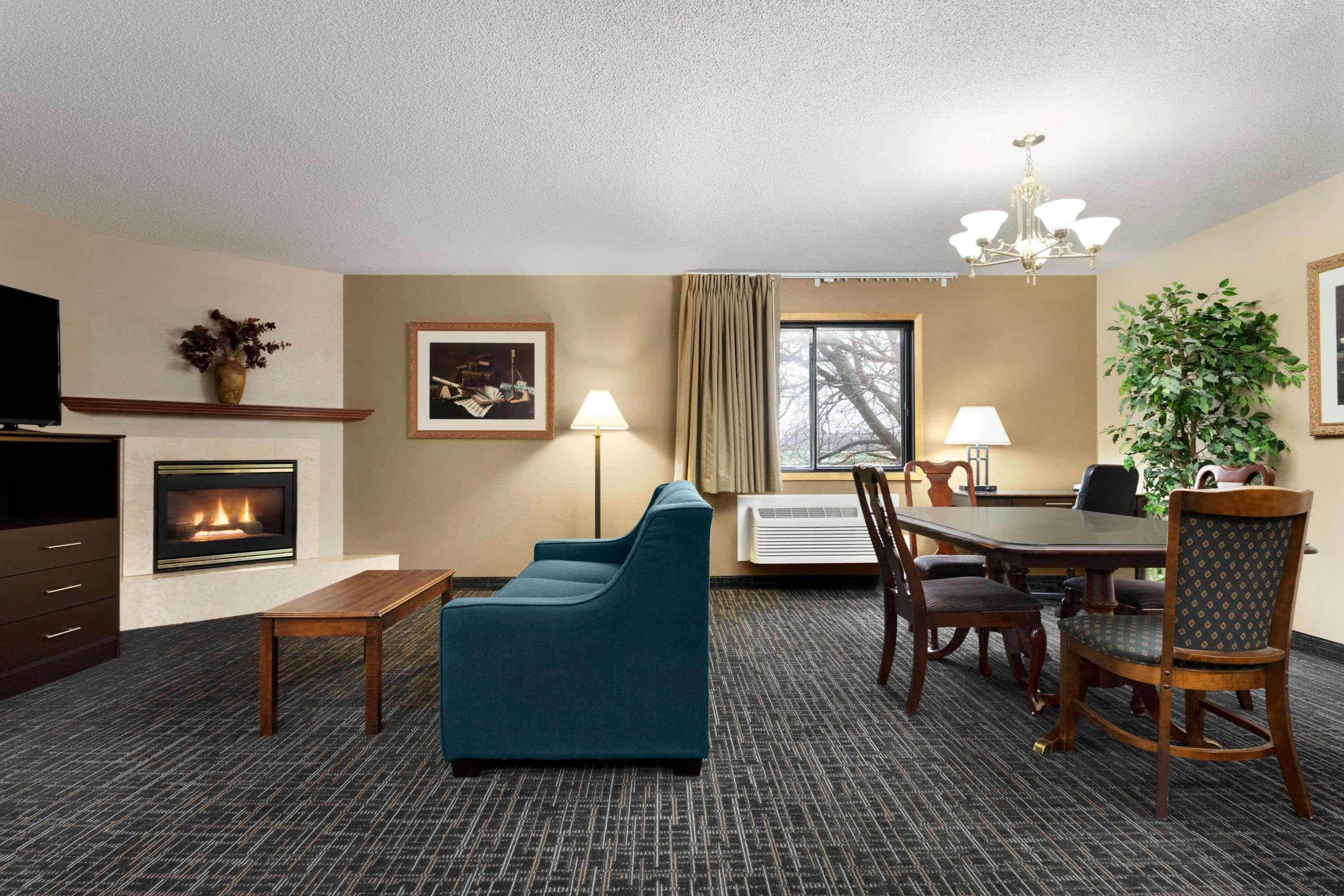 Baymont By Wyndham Sioux Falls North,I-29,Russell St, Airport Exterior photo