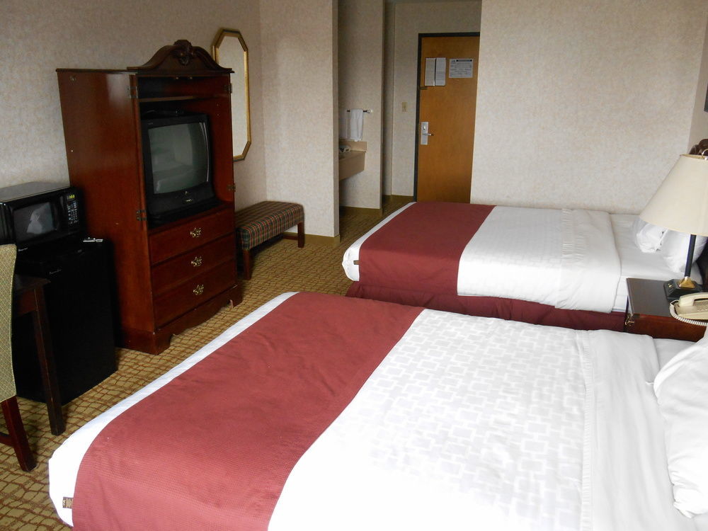 Baymont By Wyndham Sioux Falls North,I-29,Russell St, Airport Exterior photo