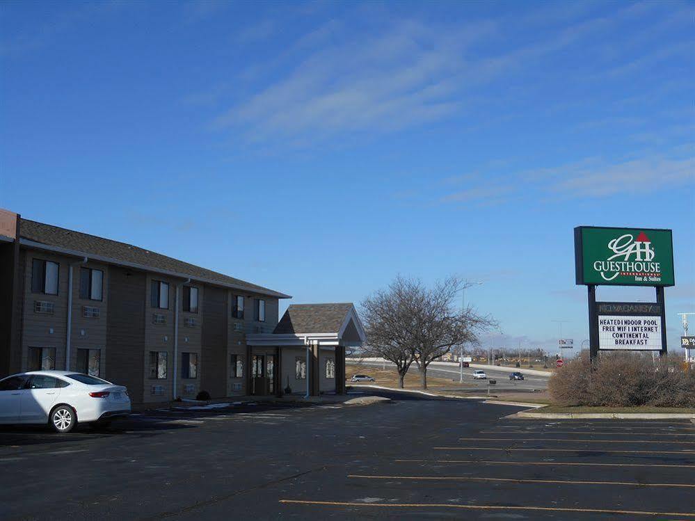 Baymont By Wyndham Sioux Falls North,I-29,Russell St, Airport Exterior photo