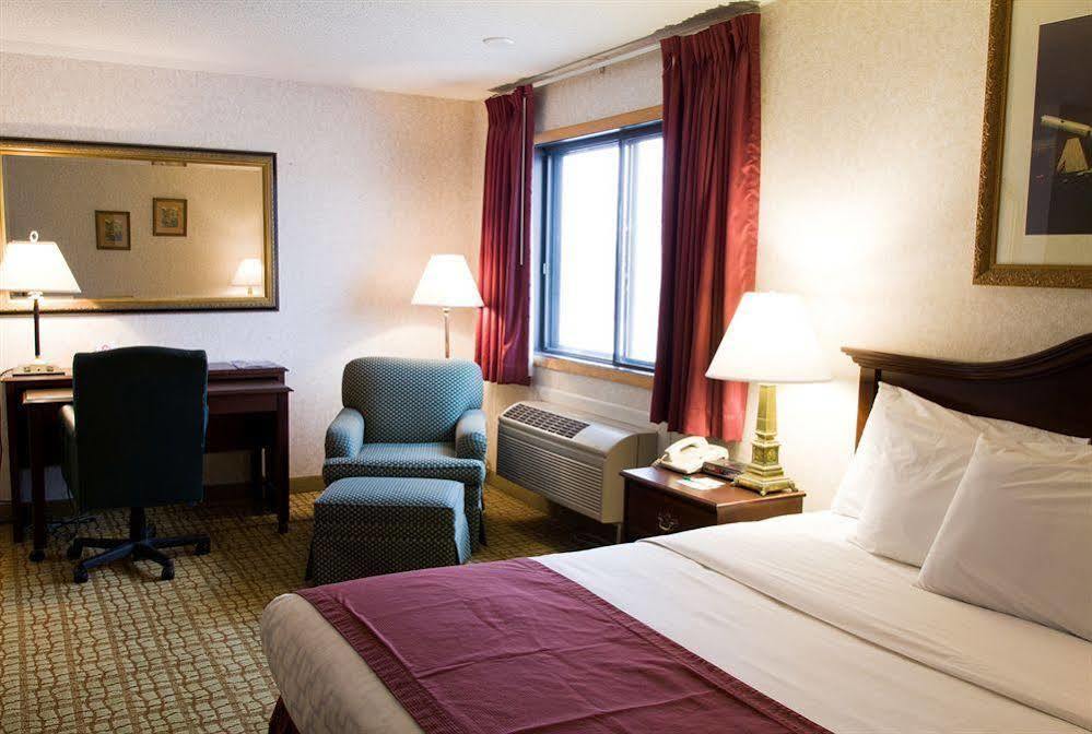 Baymont By Wyndham Sioux Falls North,I-29,Russell St, Airport Exterior photo