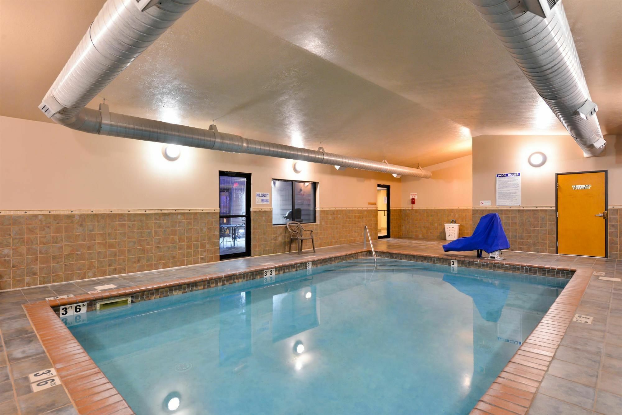 Baymont By Wyndham Sioux Falls North,I-29,Russell St, Airport Exterior photo